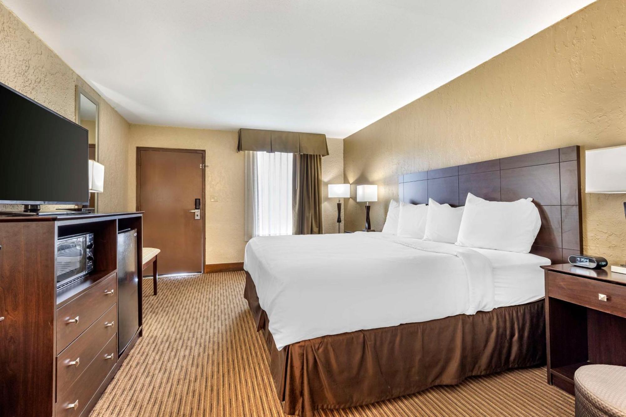 Western Of Hotel