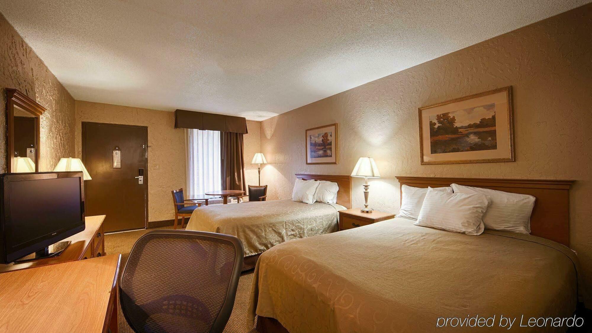 Western Of Hotel